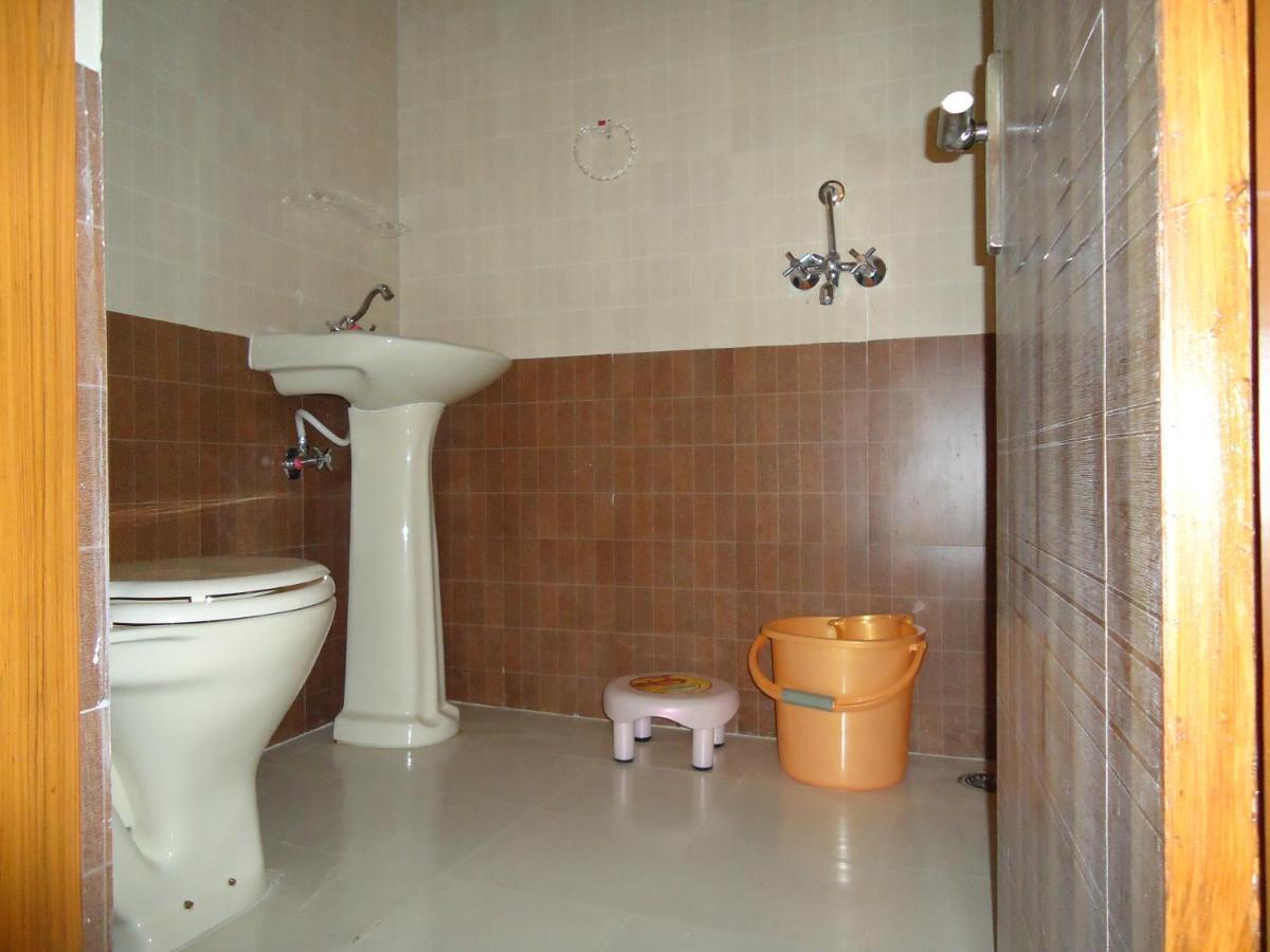 Basil Inn Home Stay Walking Distance From Taj Mahal Agra Agra  Exterior foto